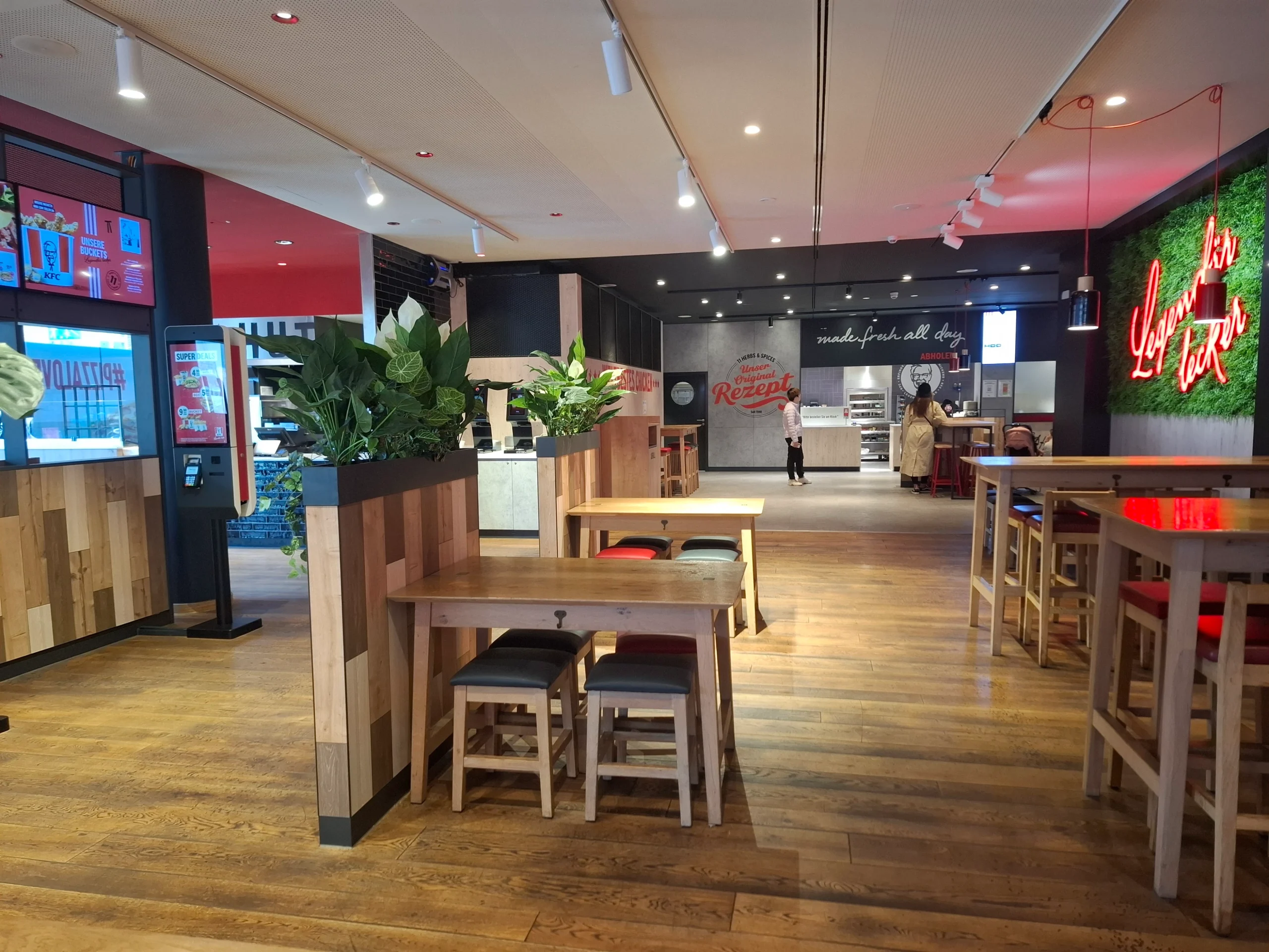 Kfc Erfurt Menü, Öffnungszeiten & Adresse 4 Kfc Erfurt Germany (2)
