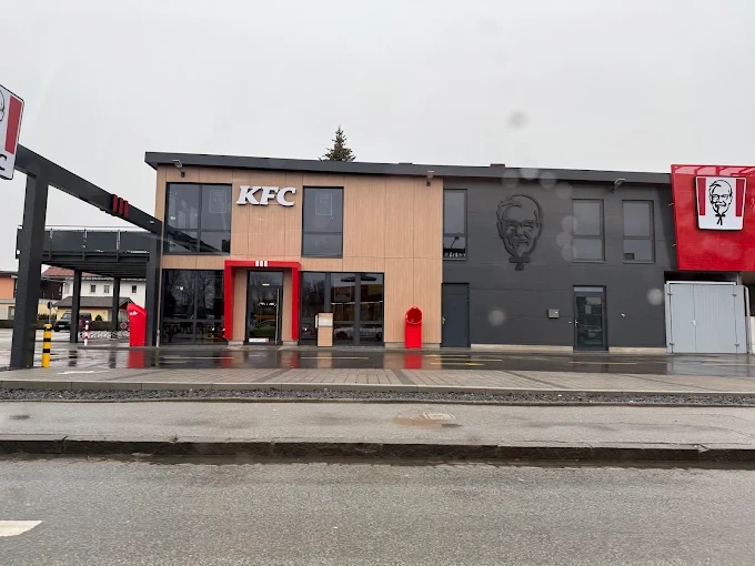 Kfc Rosenheim Menü, Öffnungszeiten & Adresse 1 Kfc Rosenheim Germany